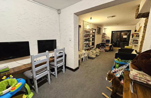 Chata w Bieszczadzie apartamenty i domki z basenem Bieszczady - Photo 26