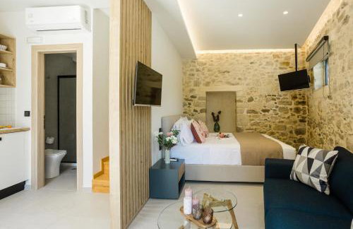 Diamanto Home - Photo 1