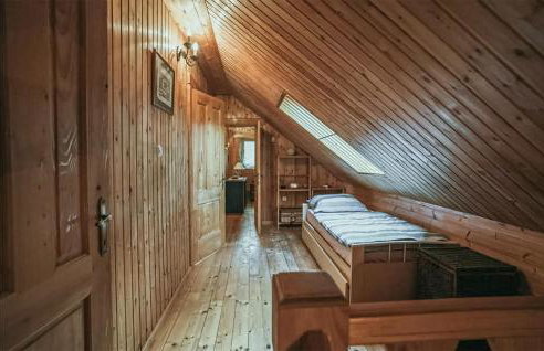 5 Bedroom Cozy Home In Sertic Poljana - Foto 20