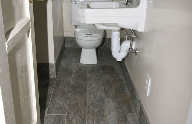 The New Star Motel with Studio-Kitchens: 1950s Extended-Stay Lodging and Retreat Center - Photo 59