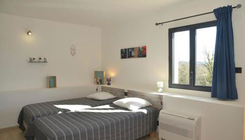 Maison avec vue et sa piscine chauffée privative - Photo 2