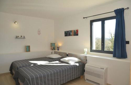 Maison avec vue et sa piscine chauffée privative - Photo 2