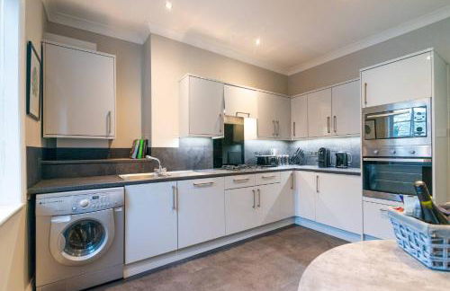 Modern Living 2 Bedroom Apartment South Wilmslow - Foto 42