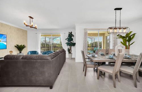 Spacious Villa near Disney w/Pool ,Game room - Foto 25