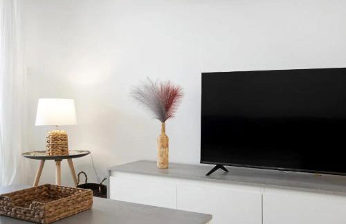 ATLANTERRA-ZAHARA DE LOS ATUNES Increíble apartamento con porche de 16m y jardín privado de 72m - Foto 9