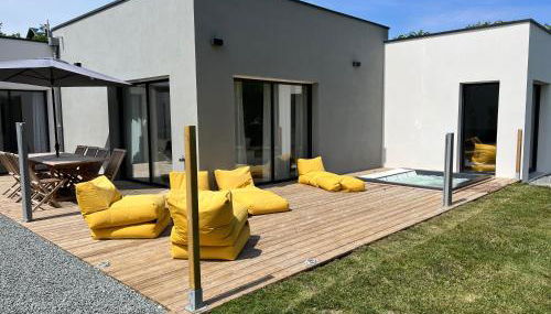 MAISON TOUSVENTS - Foto 2, sunbed, Garden view