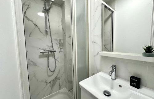New 132 Suite Tarantino - Cosy Apartment Paris Center - Foto 19