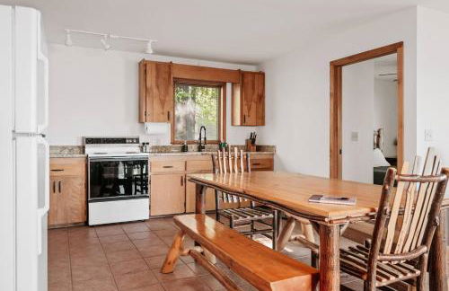 TC Lake Stay-Pontoon & SUP Rentals-King Room! - Foto 15