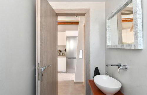 Iresma Suites - Photo 33