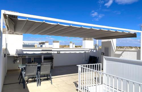 Lujoso Ático en Flamenca Village! - Photo 18