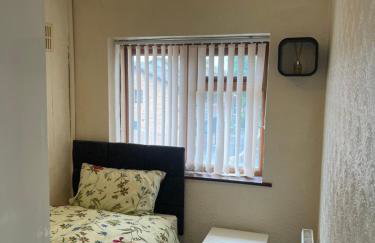 Five Oaks House- Entire 3 Bedroom House for Family & Contractors with up to 5 sleep- NO PARTIES ALLOWED - Foto 18