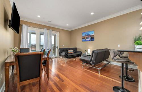 Glamorous 1BR Condo 200ft to St. Thomas Hospital - Foto 7