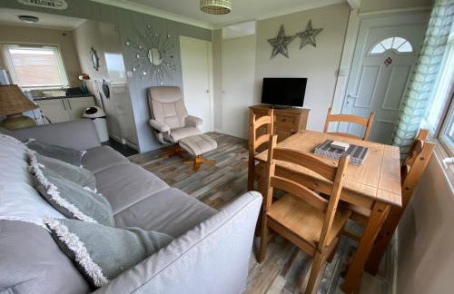 East Coast Chalets 300 Dog friendly at California Sands - Foto 24