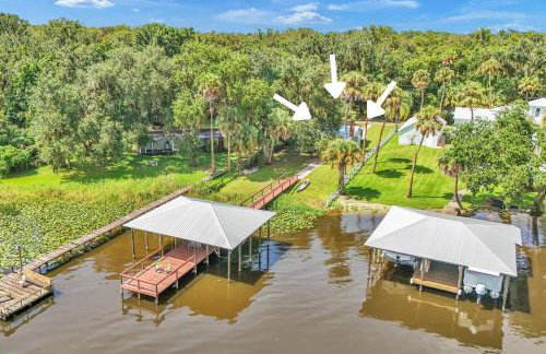 Nature's Nest Lake House - Photo 13