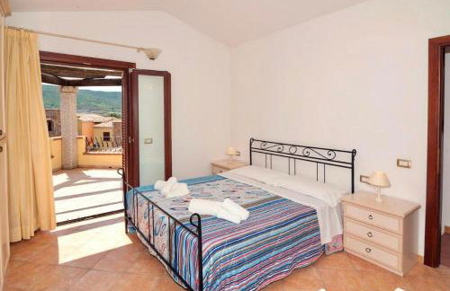 Residence with swimming pool just 5 minutes from Budoni, apartments with air conditoning and private outdoor area - Foto 12