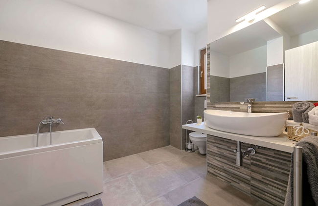 Splendid Villa in Vižinada with Hot Tub - Foto 14