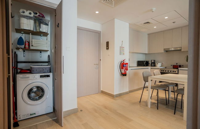 Nasma Luxury Stays - Water's Edge in Yas - Photo 14