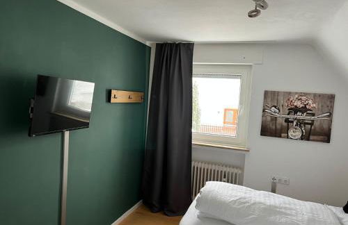 Weitblick auf Berg, Wald und Wiese - Foto 33