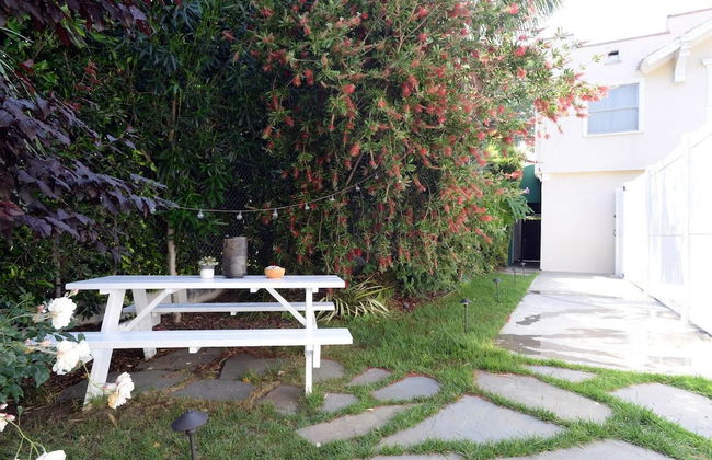 LUX Suites in the Heart of Santa Monica - Foto 26