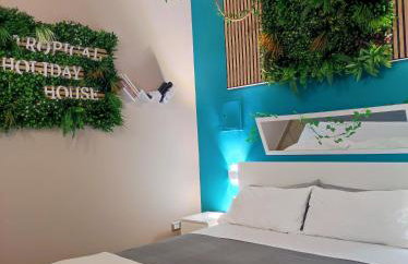 Tropical Holiday House - Photo 2