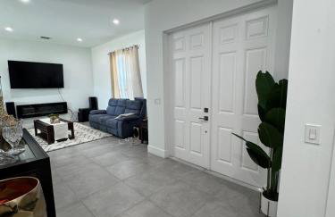 Family Group Friendly Luxe Feel - Photo 26