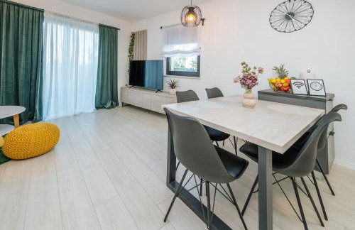 LuxStay Apartments APT3 - Private Parking, Terrace - Foto 15