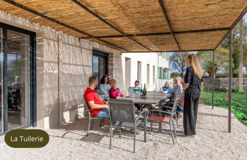 Gîte groupe 21 pers - Idéal Famille Amis Pro - Atelier ludique - Espace réceptiion séminaire - 30 mn PuyduFou - Foto 51