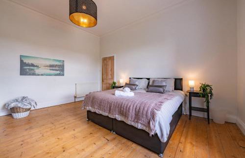 Spacious 4BR Home - Extra Sleeping Prestigious Spot - Foto 30