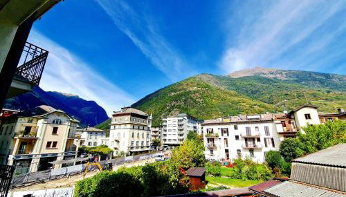 Bernina Stop & Go apartment - 30 steps to the red train - Foto 5