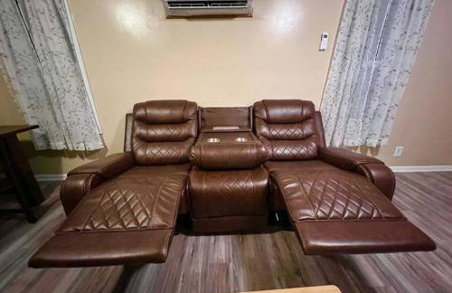 Cottage near Cedar Point and downtown Sandusky - Photo 8