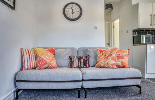 Budget 1-Bed Flat in Manchester - Photo 6