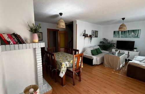 Casa de 5 habitaciones hasta 9 plazas, La Casilla en Dúrcal, Granada - Photo 5