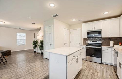 Modern Retreat with Private Office - Foto 7