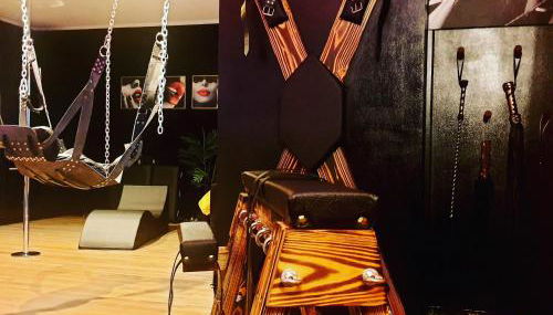 La loveroom bdsm de Nice " la chambre luxe des désirs " - Foto 4