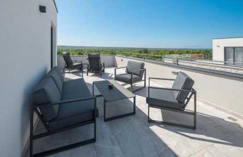 Beautiful Home In Tar - Foto 26