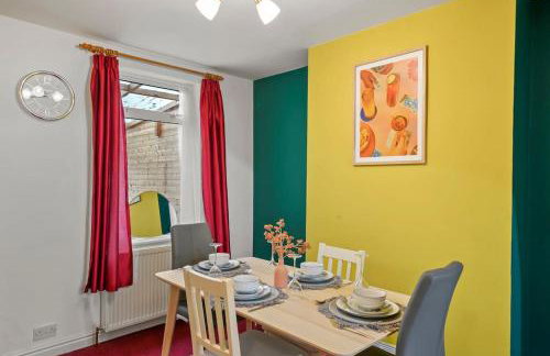 Beautiful 2 bedroom house Free Parking, Aylesbury, Adrenham st - Foto 12