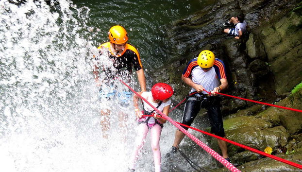 Canyoning in Tobia