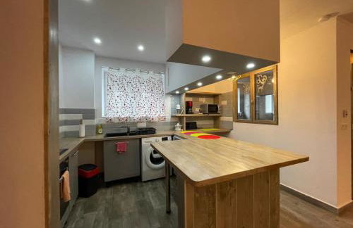 Appartement proche centre Colmar parking public gratuit - Foto 16