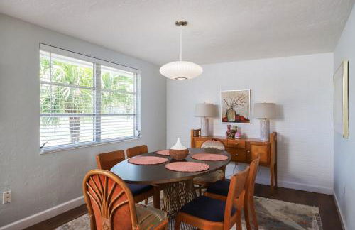 Siesta Sol Art Bungalow- 2 miles to Siesta Key! - Foto 24