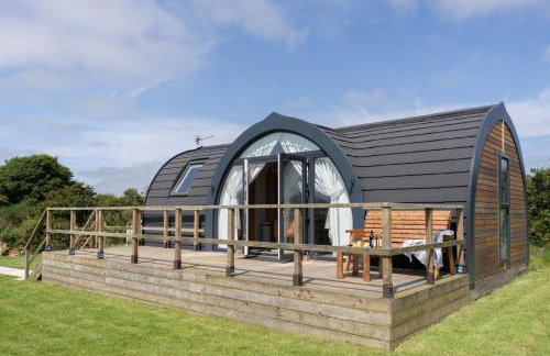 The Hideaway at Tremorna Farm - Photo 1