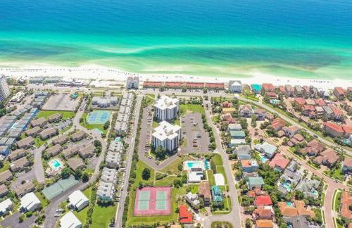 OCEAN PEARL with private beach, pool, tennis court - Foto 9