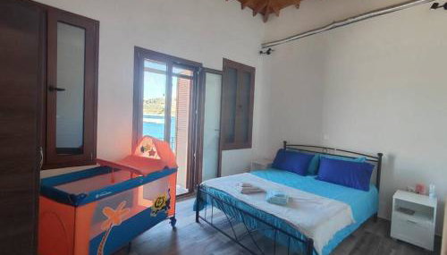 Seafront two-storey house in Kardamyla - Foto 5