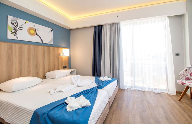 Sunny Days Hotel Apt - Photo 48