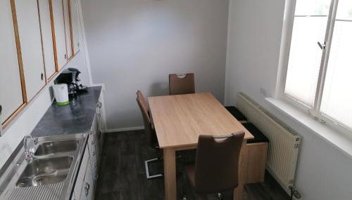 Ferienhaus Stein, TOP Monteurwohnung, 5 große Einzelzimmer, Doppelzimmer, Übernachtung bis 8 Personen möglich - Foto 3