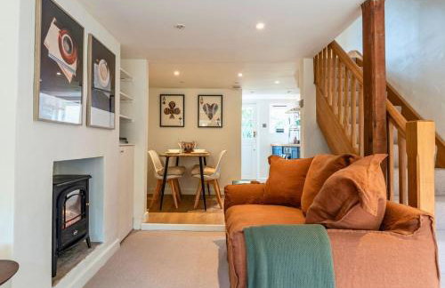 Cosy 2BD Cottage in Oxfordshire - Near Daylesford! - Photo 11