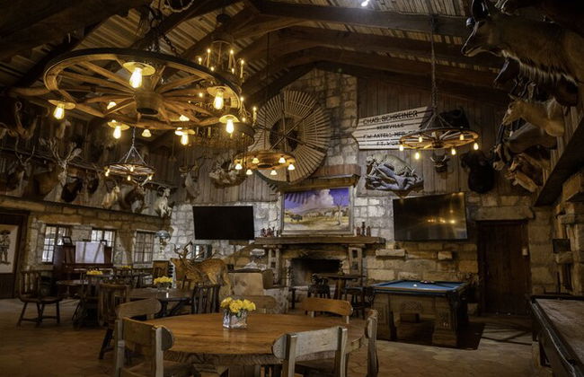 Y.O. Ranch Headquarters - Foto 10