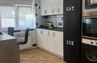 5 min a pie del centro parking free - Foto 2