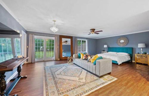 12,700 sf 8 Room Mansion on 18 acres - Foto 27