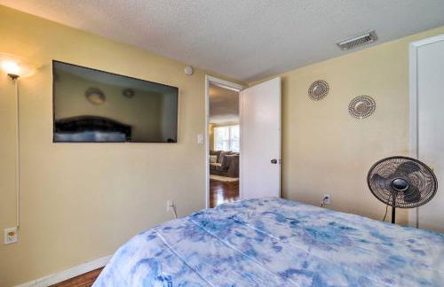 Family Home with Lanai and Yard in Port Richey! - Foto 18