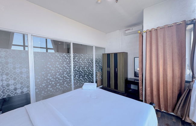 Good Location And Relaxing 1Br Apartment At Aryaduta Residence - Photo 3